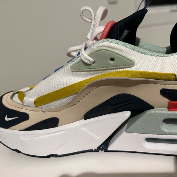 Nike Air Max Furyosa Rattan Summit White Obsidian CZ4149-200 Size 11W = 9.5 Men - Picture 2 of 14